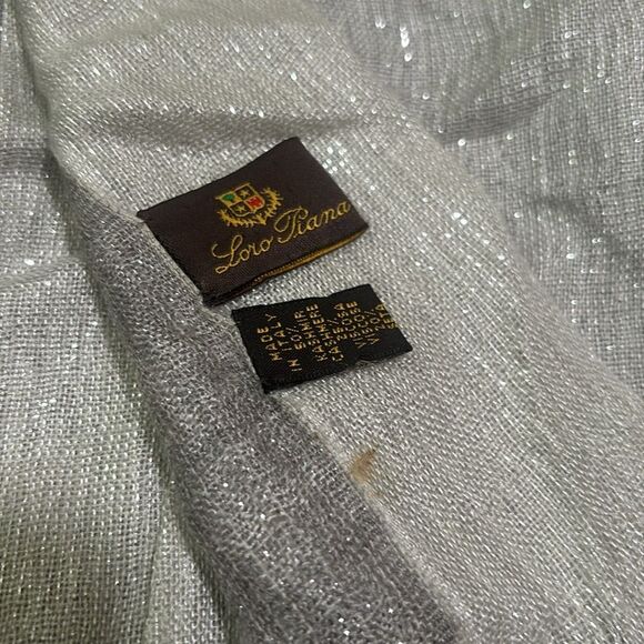 Loro Piana Scarf - Picture 3 of 12